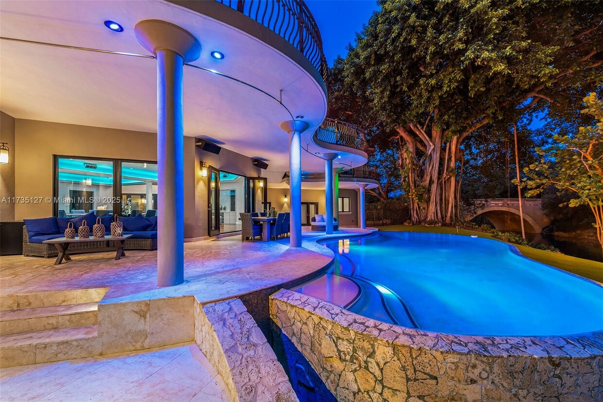 Foto principal - 6700 Granada Blvd