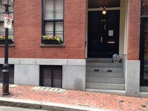Building Photo - 70 W Cedar St