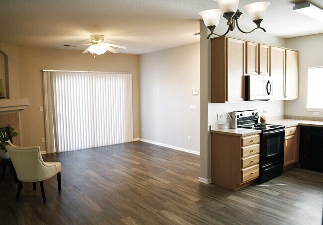 Foto del edificio - 8200 E 8th Ave