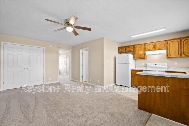 Foto del edificio - 308 Thompsonville Ln