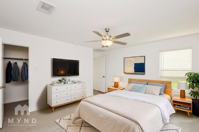 Foto del edificio - 2716 Mistwood Dr