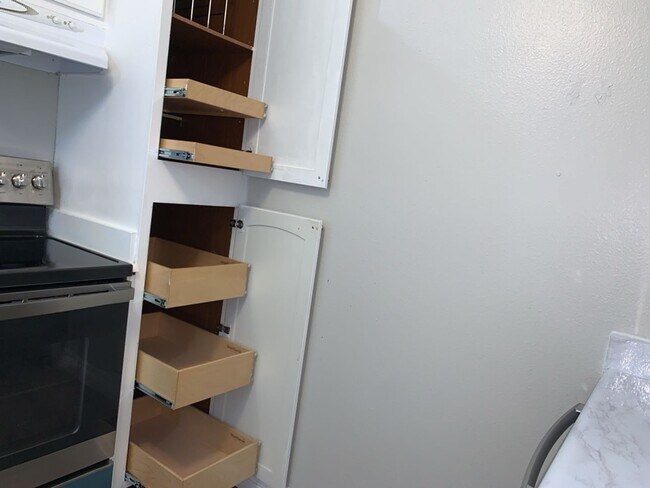 Foto del edificio - Elegant Auburn Condo 1Bd/1Ba