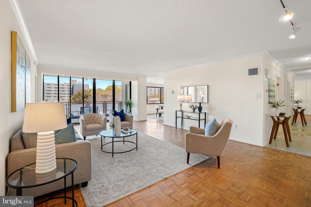 Foto principal - 800 25th St NW