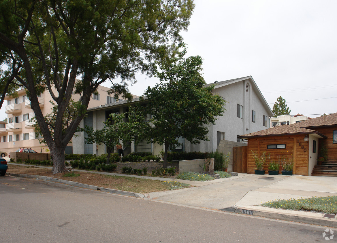 Building Photo - 1948 Emerald St