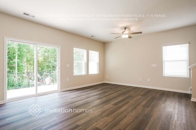 Building Photo - 936 Greenville Wy