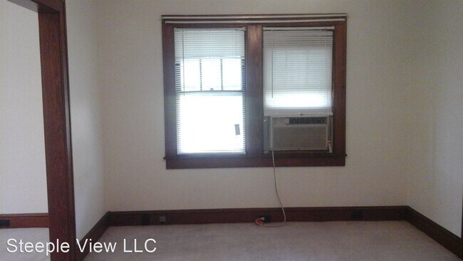 Foto del edificio - 2 br, 1 bath House - 1104 N. Michigan Ave