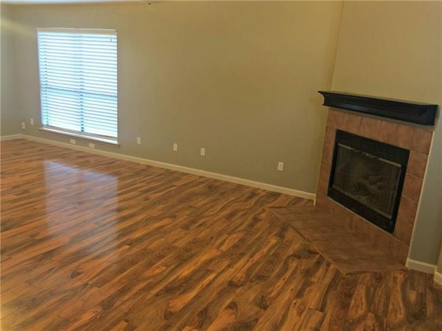 Building Photo - 805 Ashford Dr