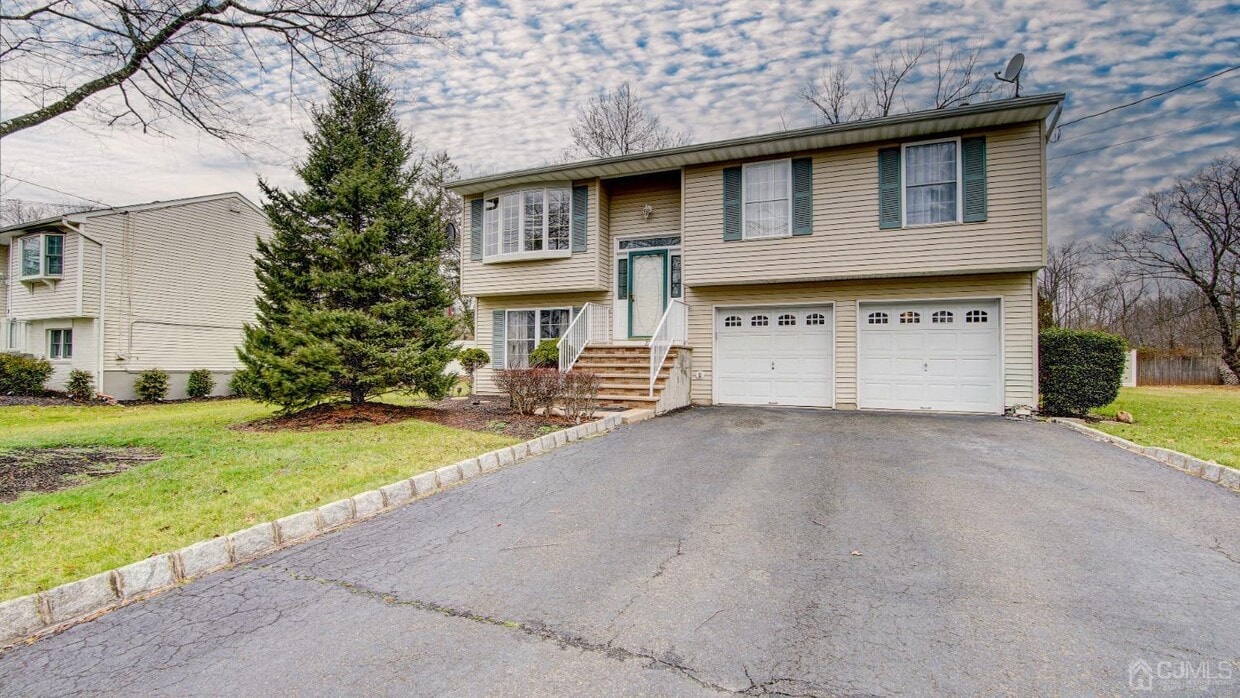 22 School St, Piscataway, NJ 08854 House Rental in Piscataway, NJ