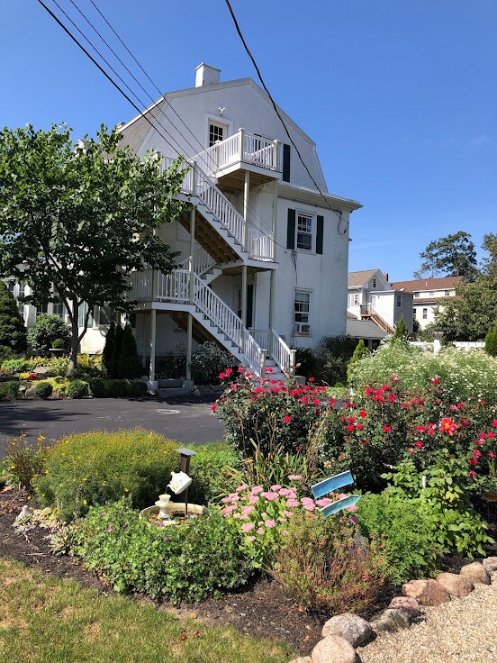 24 Chester St Unit Second Floor, Danvers, MA 01923 Apartments in