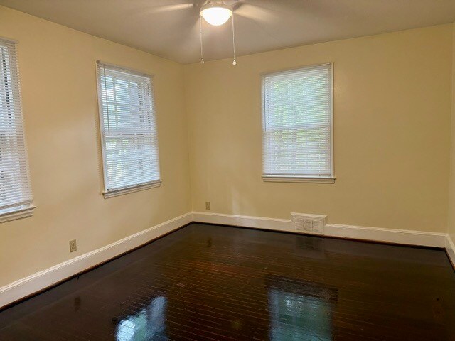 Foto del edificio - 1034 Lockland Ave