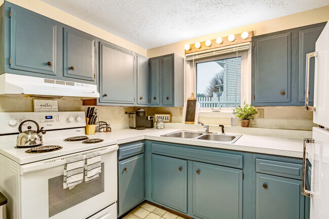 Foto del edificio - 13 James Ave