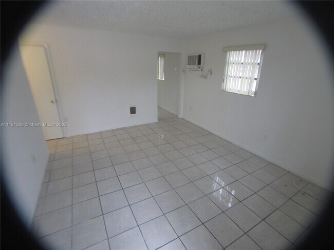 Foto del edificio - 2510 NW 175th Terrace