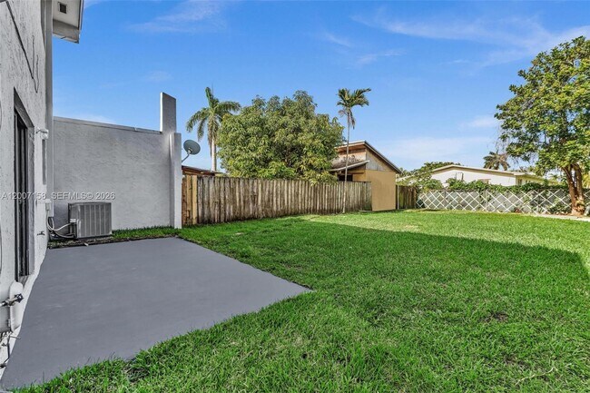 Foto del edificio - 14212 NE 4th Ave