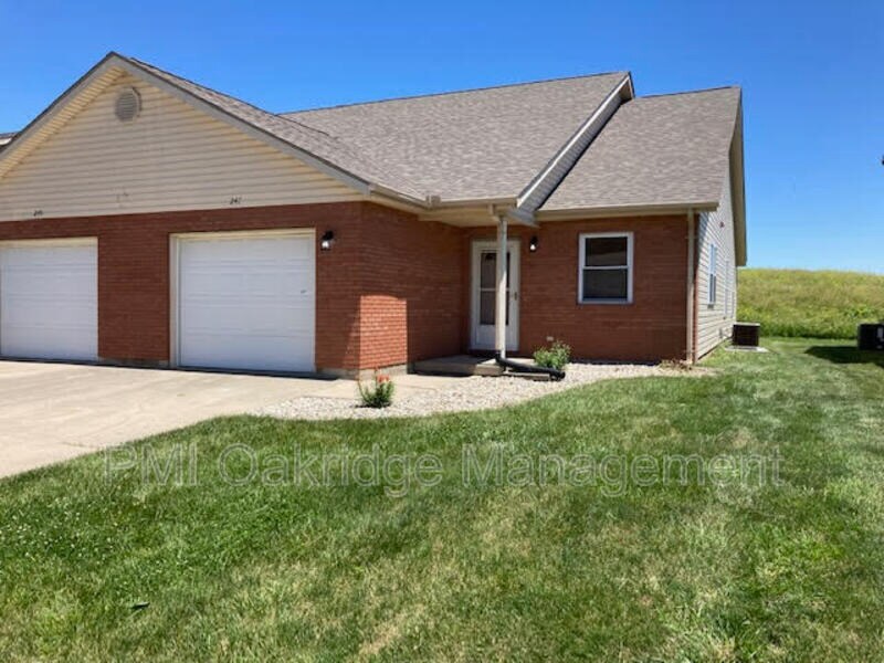 Primary Photo - 247 Westhaven Dr