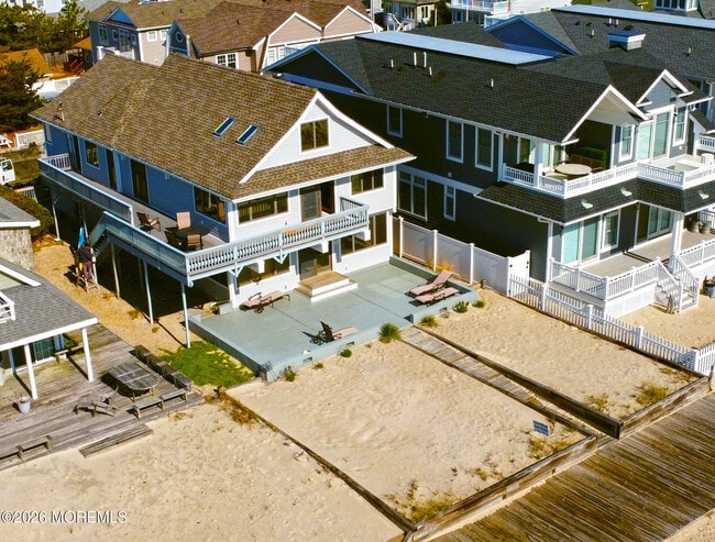 Foto del edificio - 304 Oceanfront