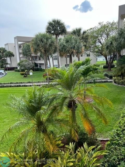 Foto del edificio - 4701 Martinique Dr