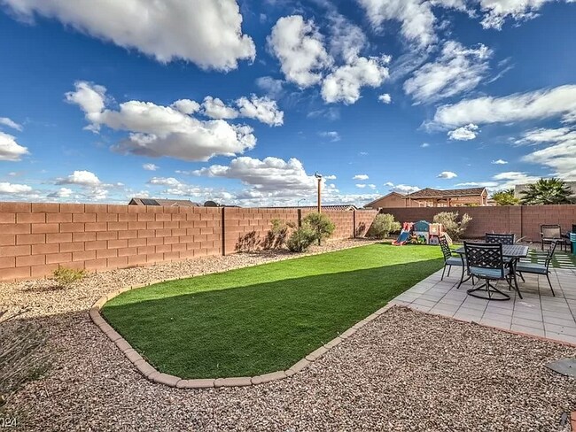 Foto del edificio - 3828 N Goldfield St