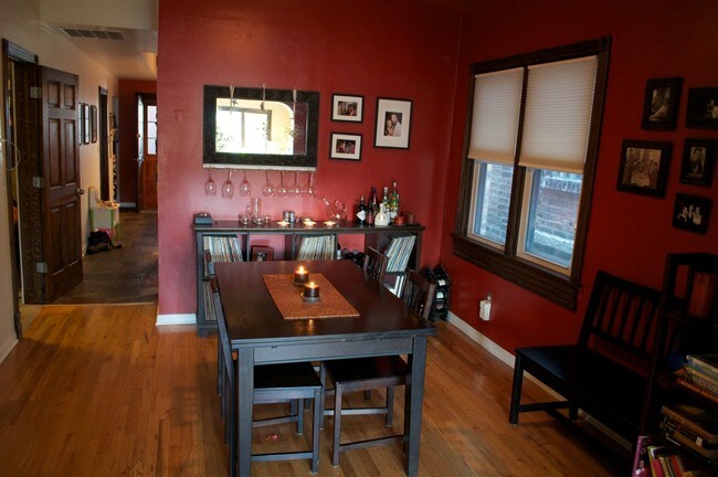 Dining Room - 2246 W Erie St