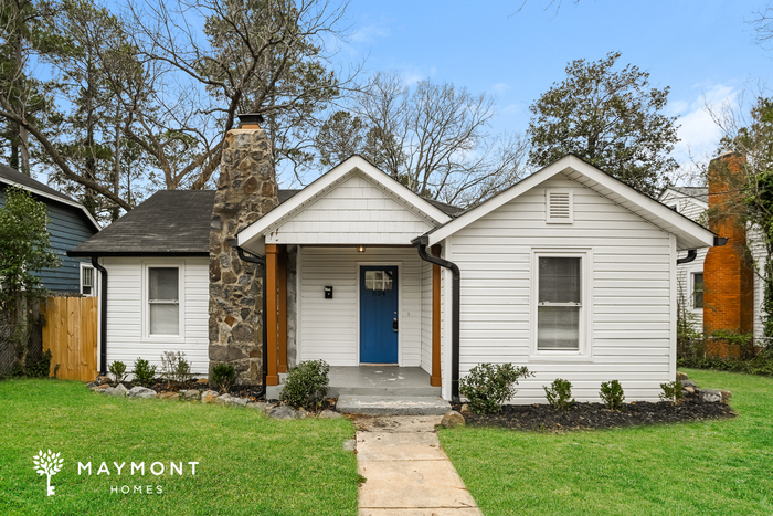 Primary Photo - Freshly Updated Home in Historic Rock Hill...