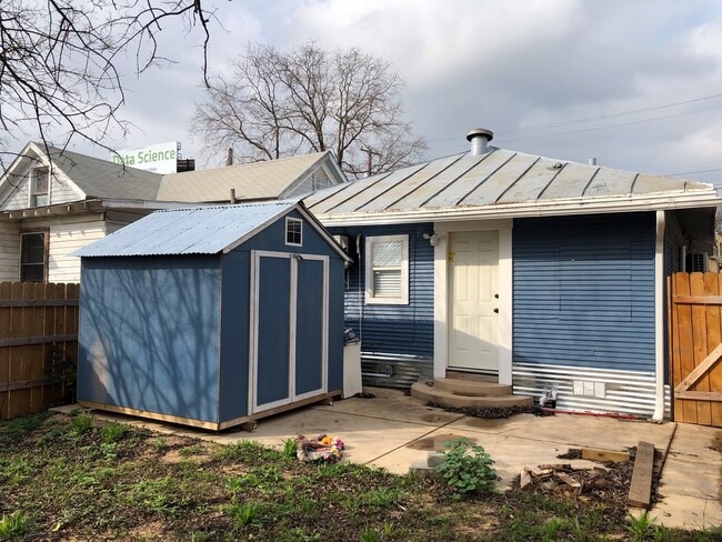 Foto del edificio - Down Town