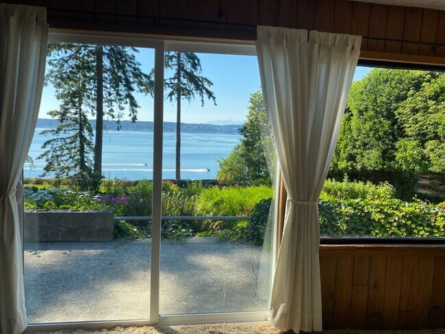 Foto del edificio - Waterfront Cottage in Gig Harbor