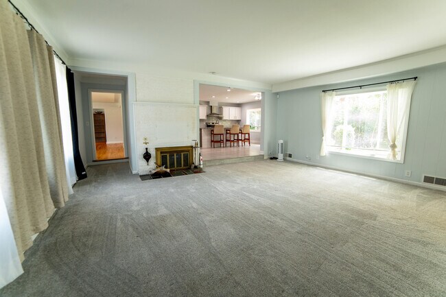 Foto del edificio - 26095 Dow St