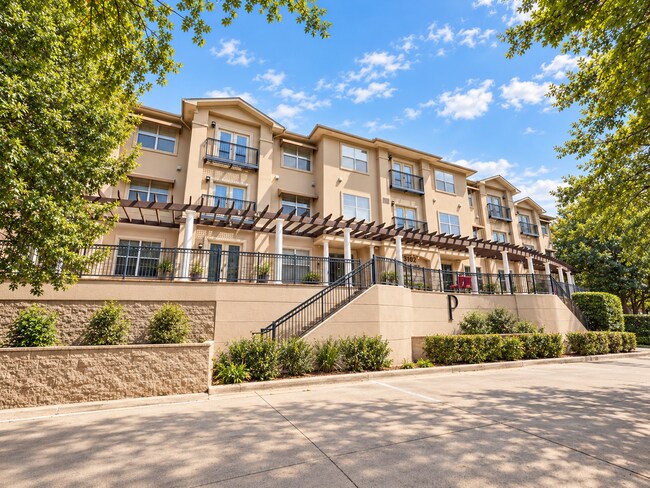 Building Photo - 3102 Kings Rd