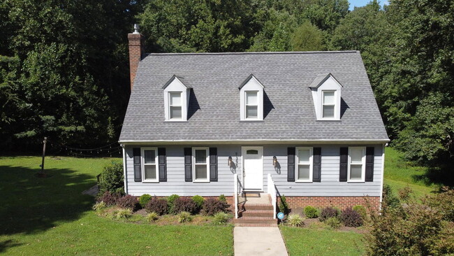 Building Photo - 9395 Blacksmith Dr