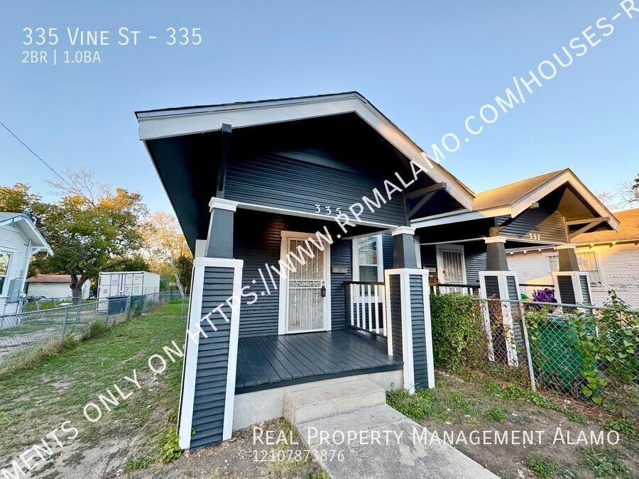 Foto principal - MUST SEE!! AVAILABLE NOW! 2 Bedroom 1 Bath...