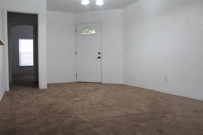 Building Photo - 3601 Windjammer Ln