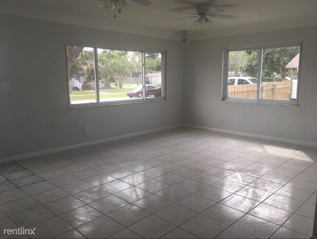 Building Photo - 3 br, 1 bath House - 4247 11th Ave. N