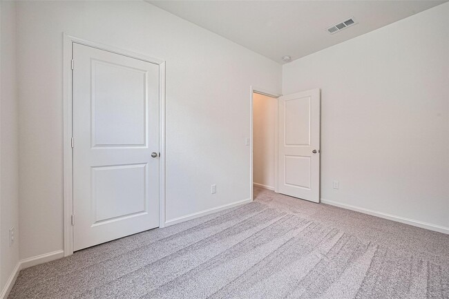 Building Photo - 8510 Ora Mdws Dr