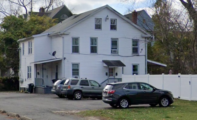 Building Photo - 44 Terrace St