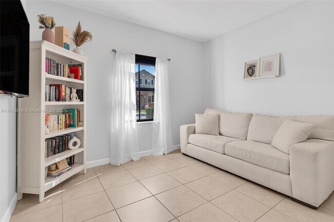 Foto del edificio - 23142 SW 104th Ct