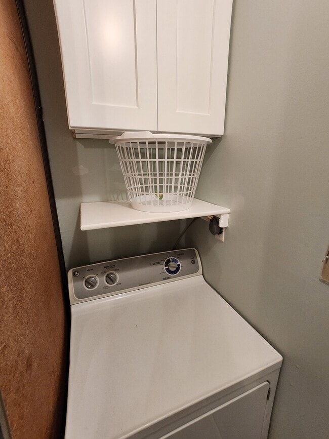 Washer and Dryer in Apt - 49 Fairview Cir
