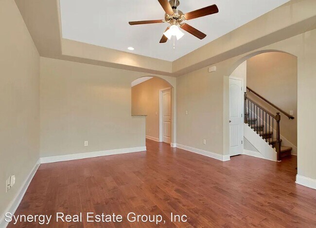 Building Photo - 3 br, 3.5 bath House - 505 Harpeth Park Dr