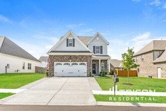 Building Photo - 1013 Wickshire Dr