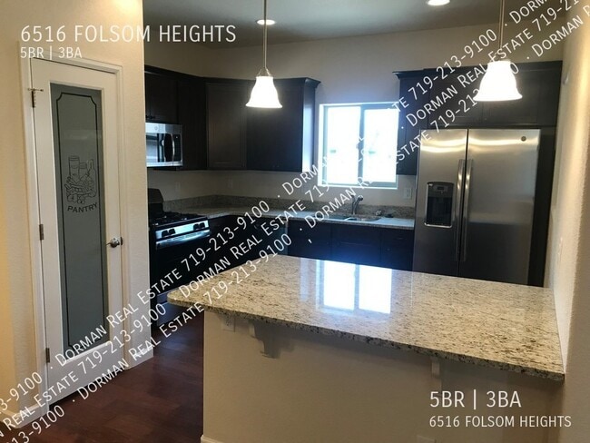 Foto del edificio - 6516 Folsom Hts