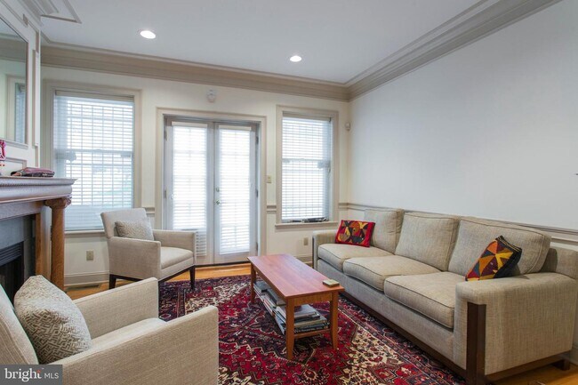 Foto del edificio - 2309 Waverly St