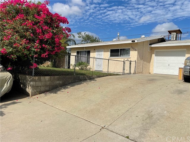 Foto principal - 12237 Fidel Ave