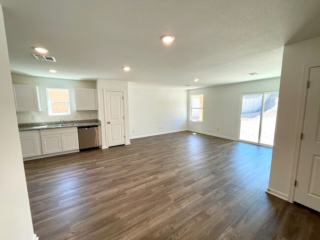 Building Photo - Move In Special! $300 Off Per Month for Fi...