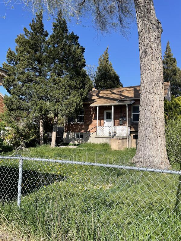 Building Photo - 3558 S 700 E