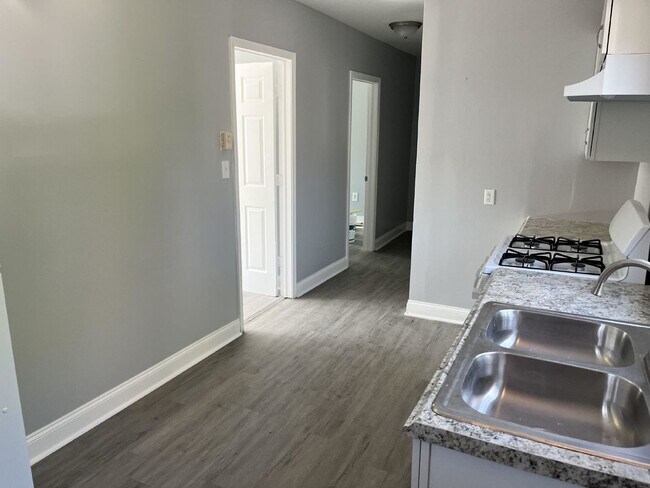Foto del edificio - 412 N 8th St