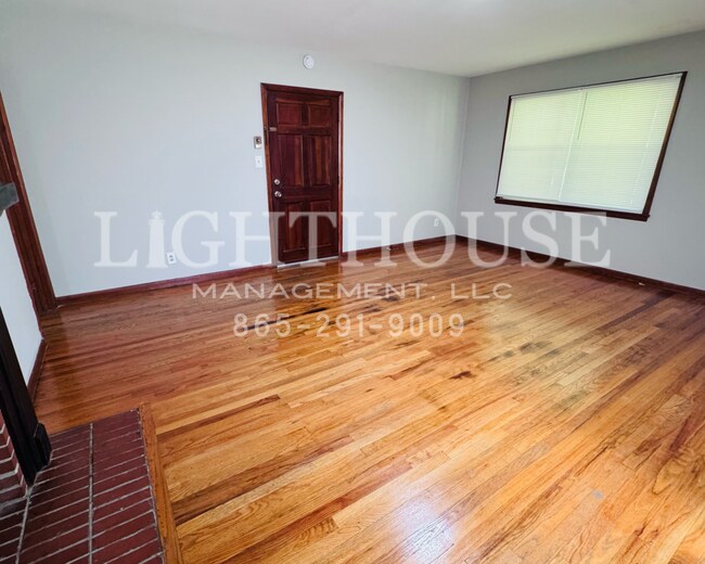 Building Photo - 2152 Dandridge Ave