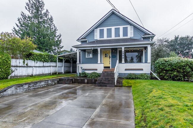 Foto del edificio - Charming Tacoma Craftsman!
