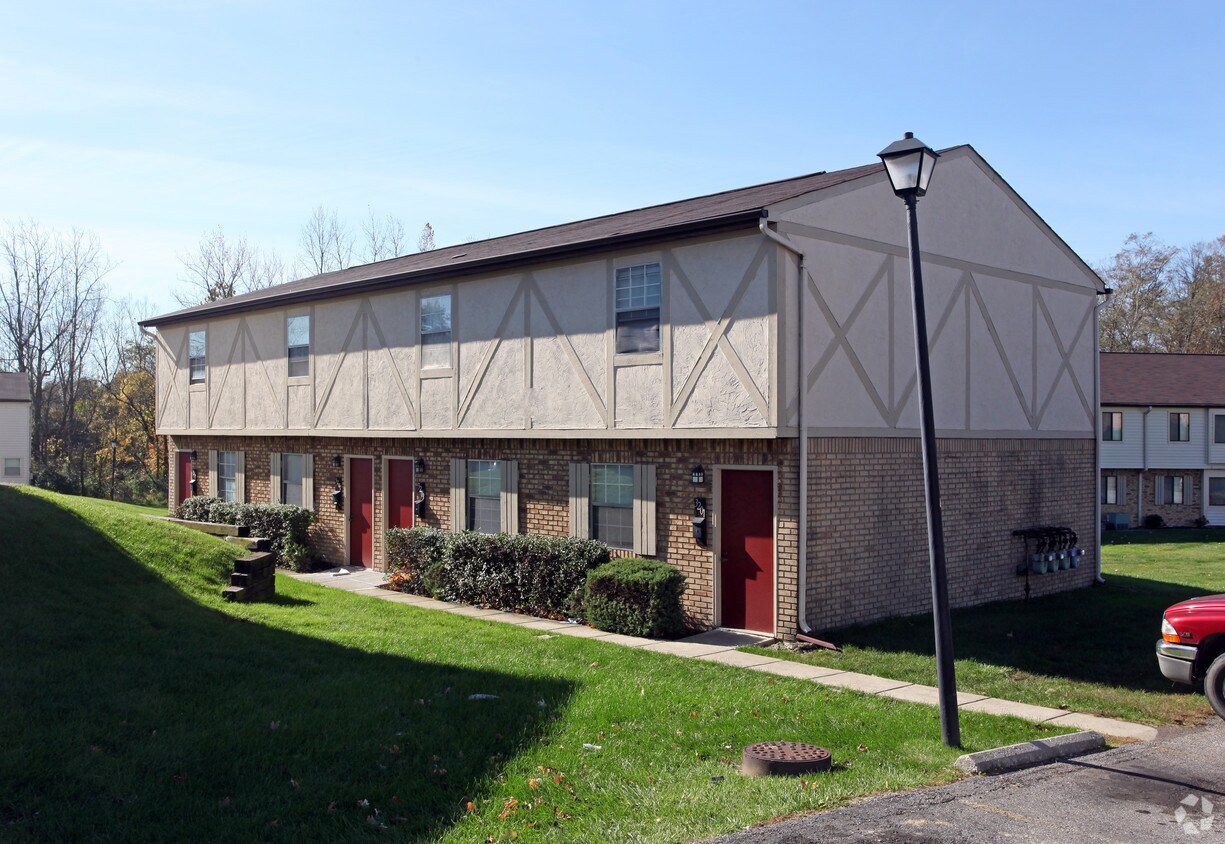 Reserves at Northern Woods 5454 Ponderosa Dr Columbus, OH