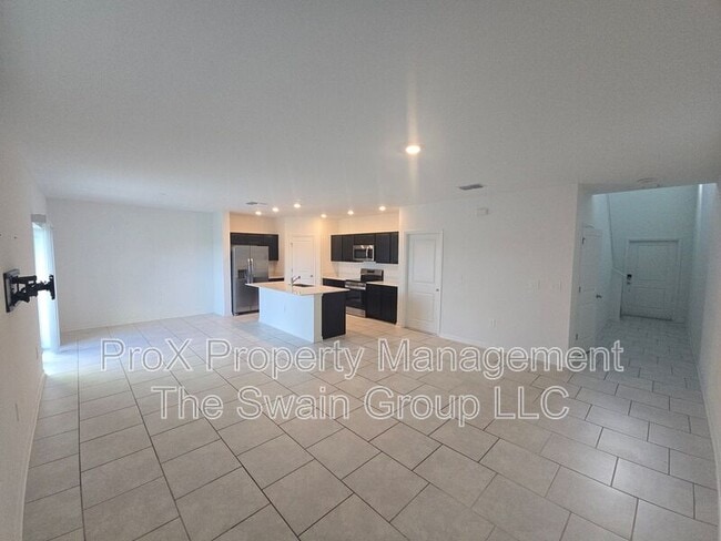 Foto del edificio - 633 Reggie Rd