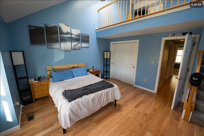 Dormitorio principal - 55 Bartemus Trl