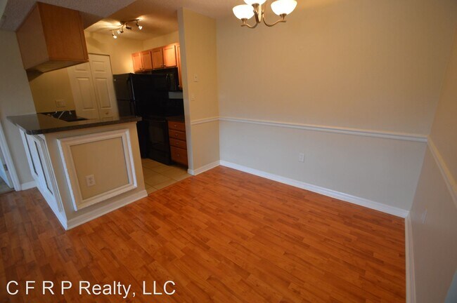 Building Photo - 2 br, 2 bath House - 314 Lake Parson Green...