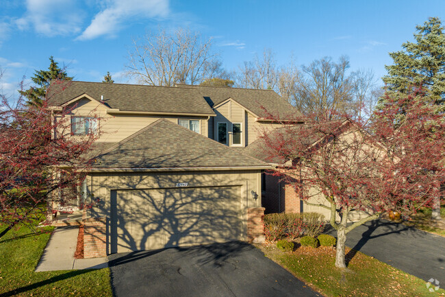 Building Photo - Merriwood Park Condos